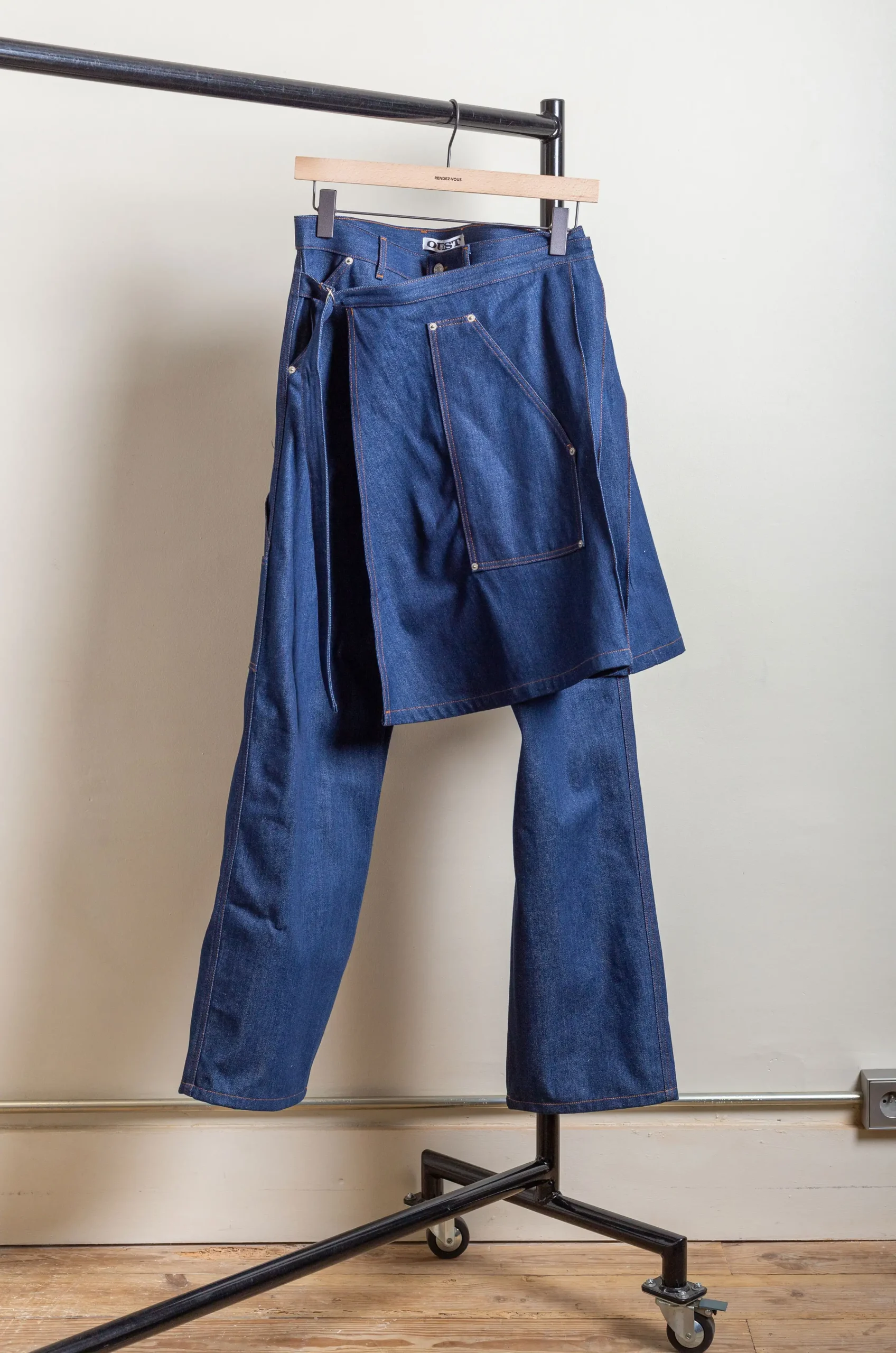 Ouest - The Apron Pants - Indigo