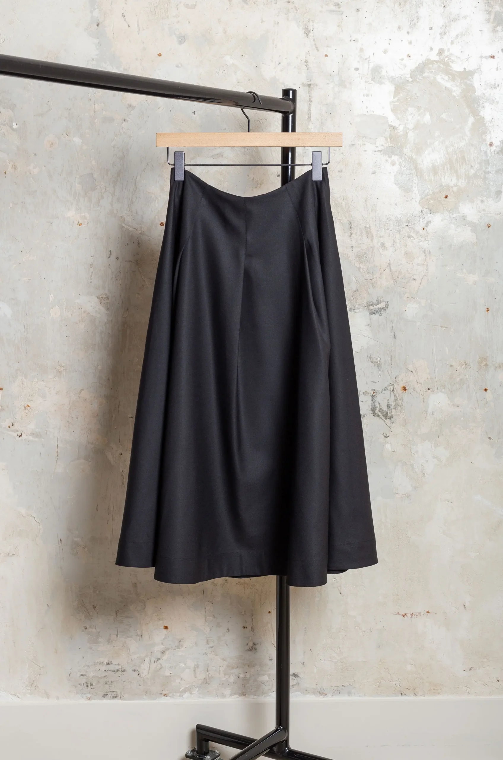 CAWLEY - British Wool Long stevie Skirt P01 - Black