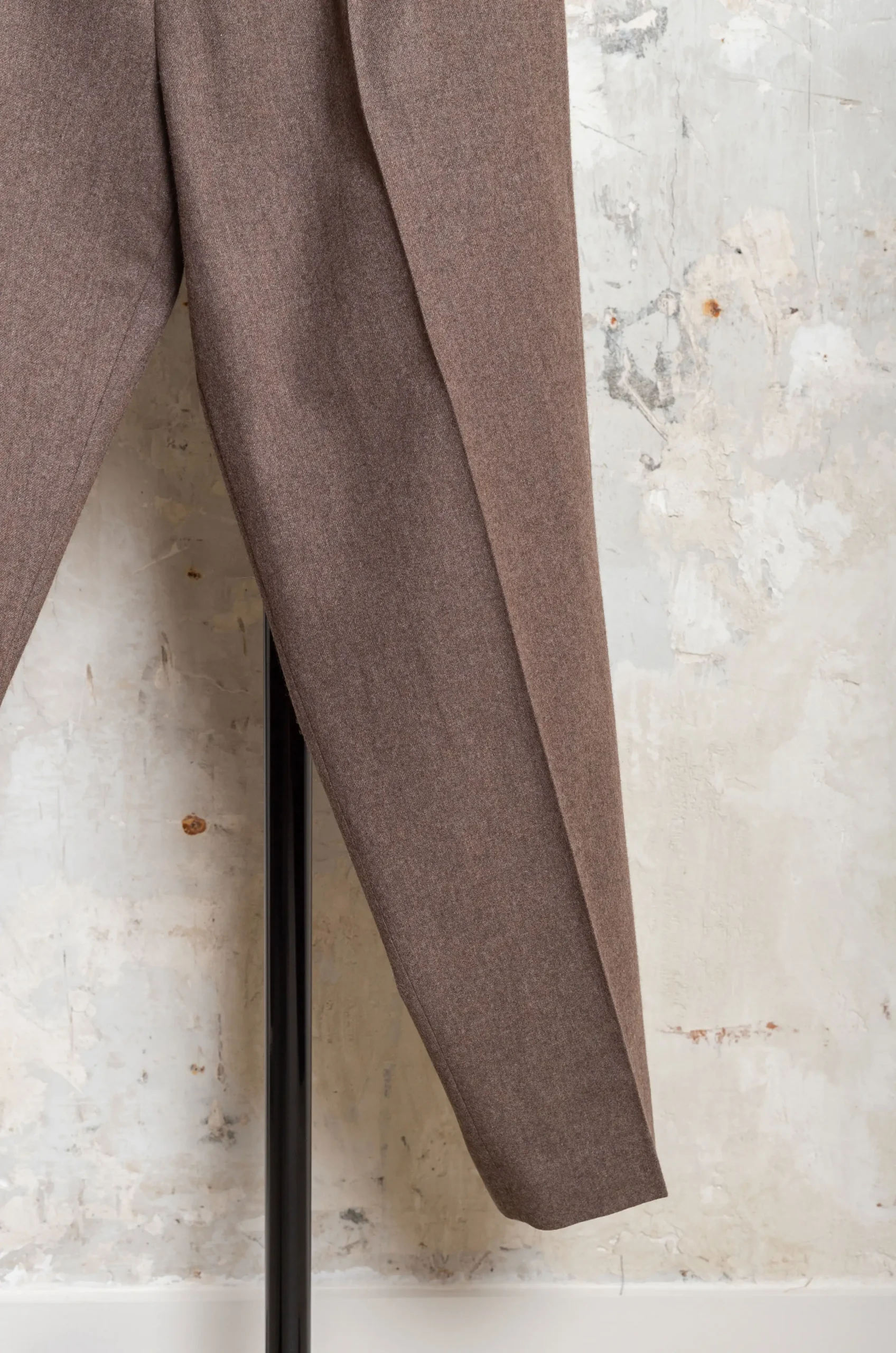 Cellar Door - Lucio WW418 - Biscotto