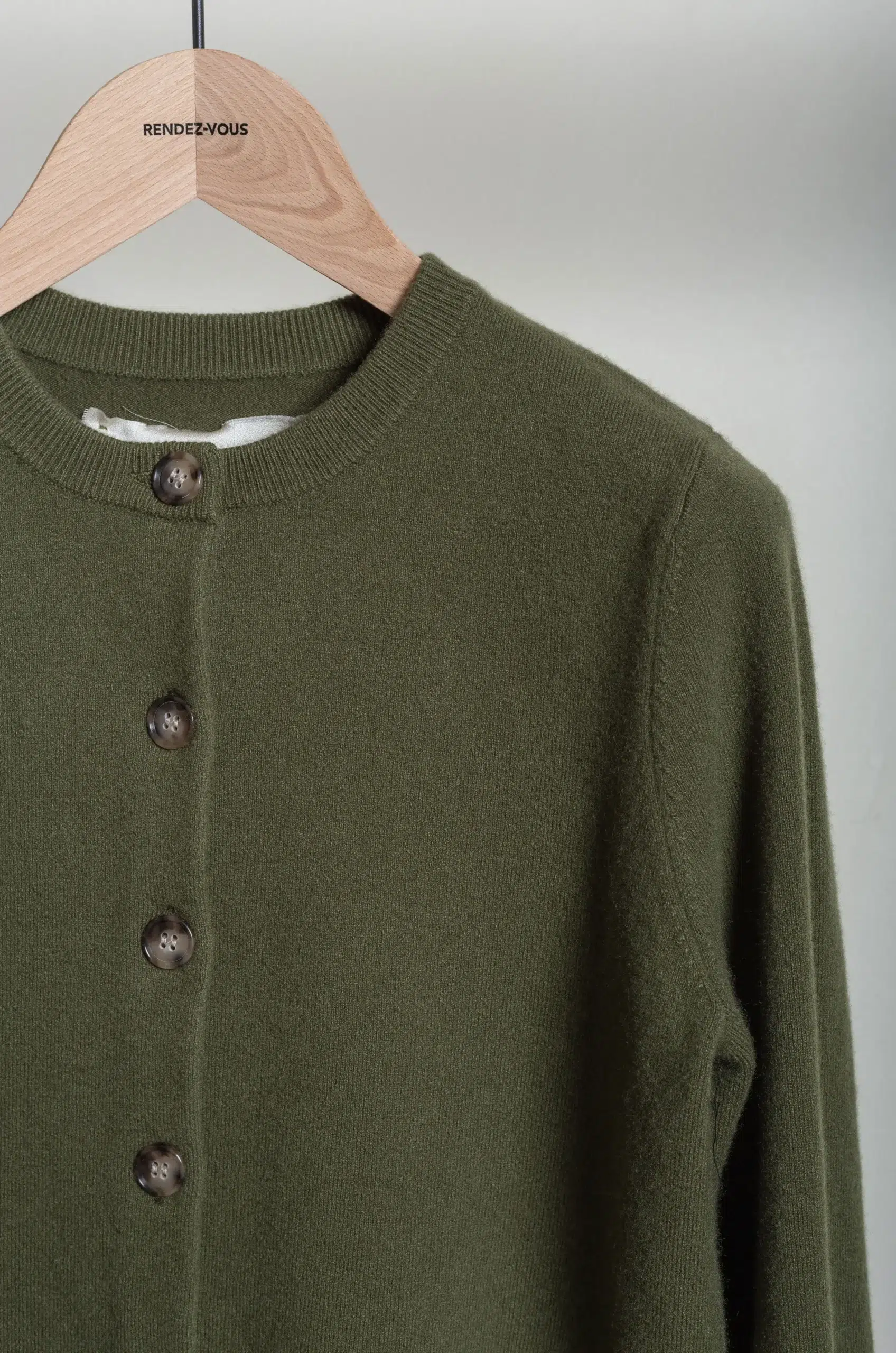 Eleph - Sandy Cardigan - Olive