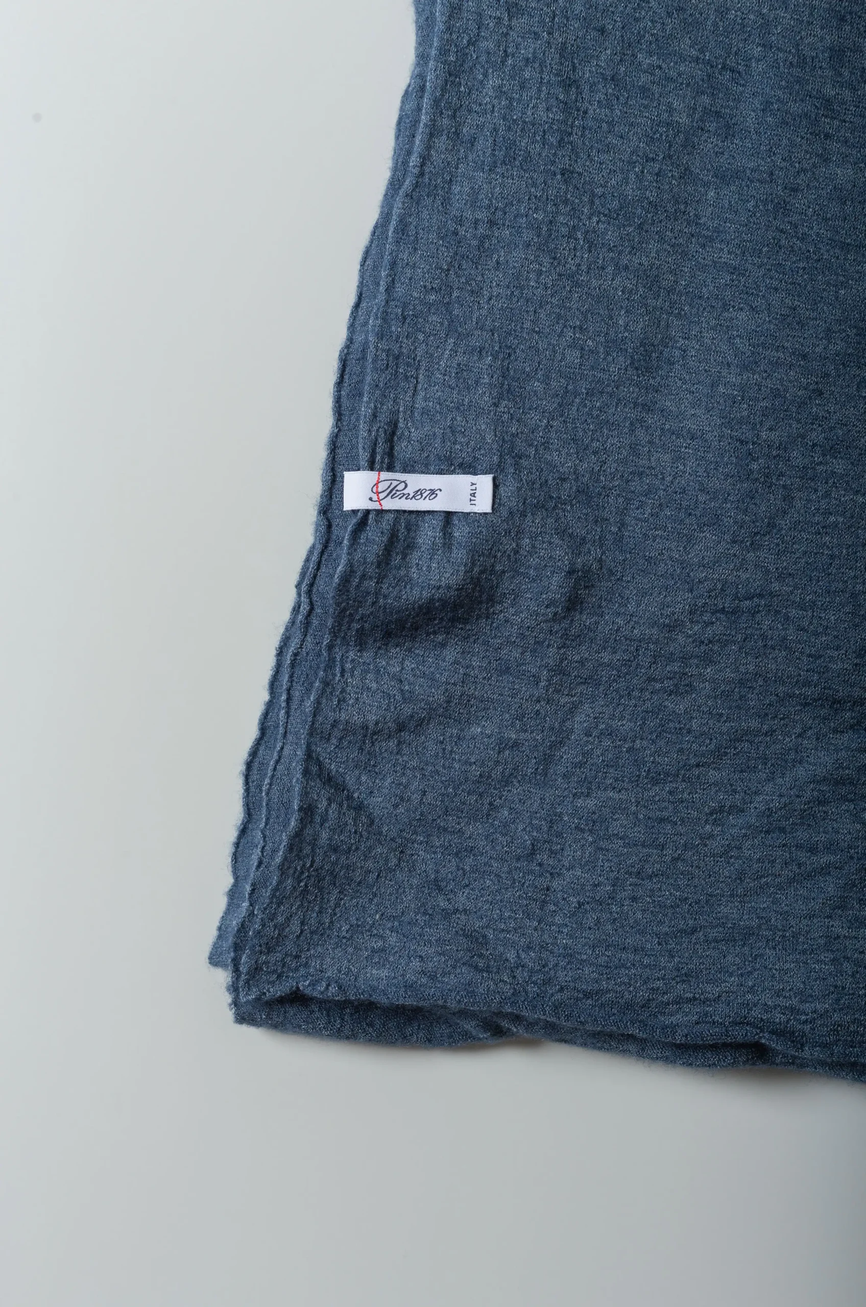 Pin 1876 - Men Plain Stole Felted - Abyss 0227