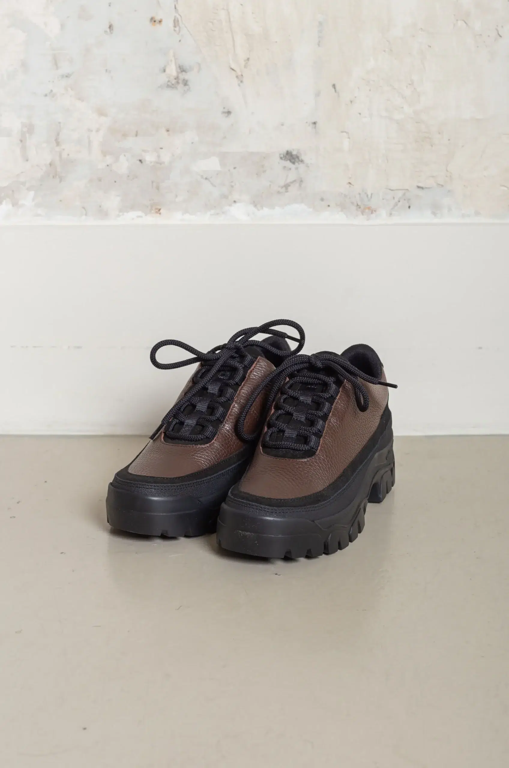 Tarvas - WOMEN EASY HIKER LEATHER - DARK BROWN