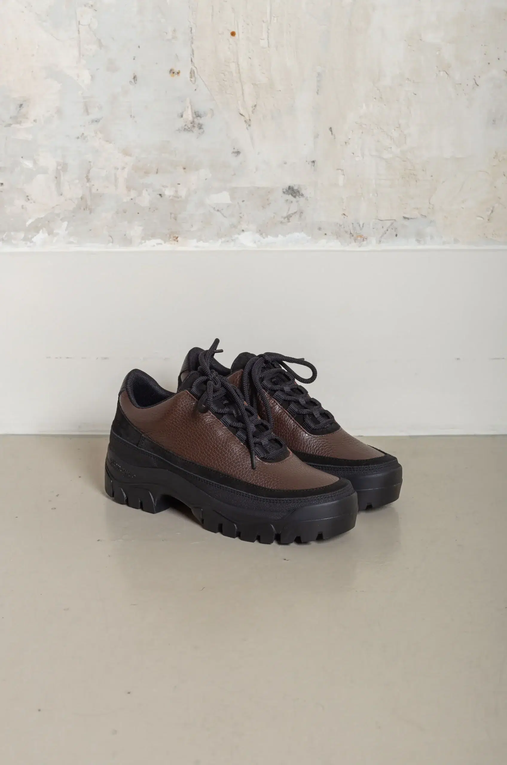 Tarvas - WOMEN EASY HIKER LEATHER - DARK BROWN