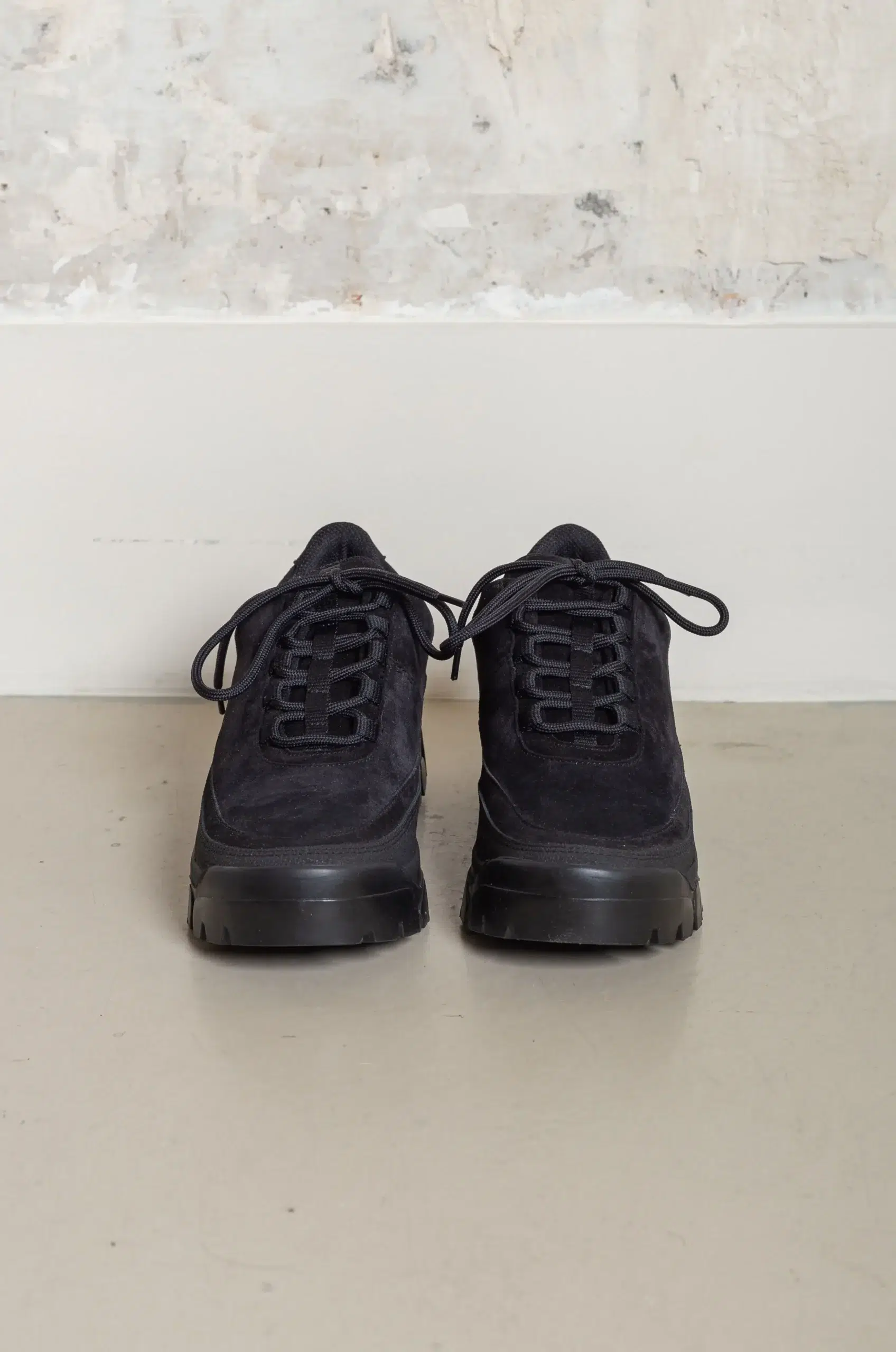 Tarvas - MEN EASY HIKER SUEDE - BLACK