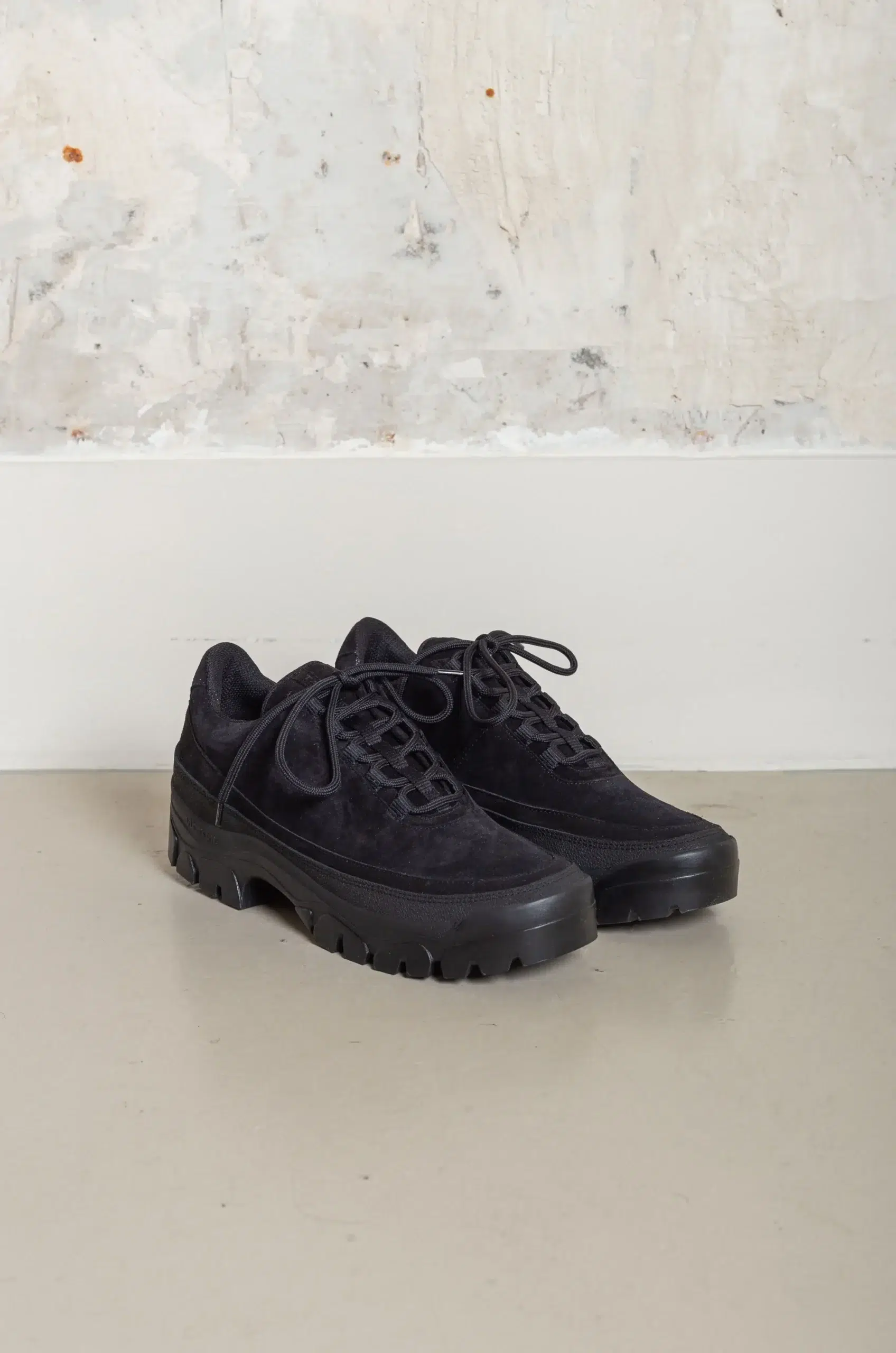 Tarvas - MEN EASY HIKER SUEDE - BLACK