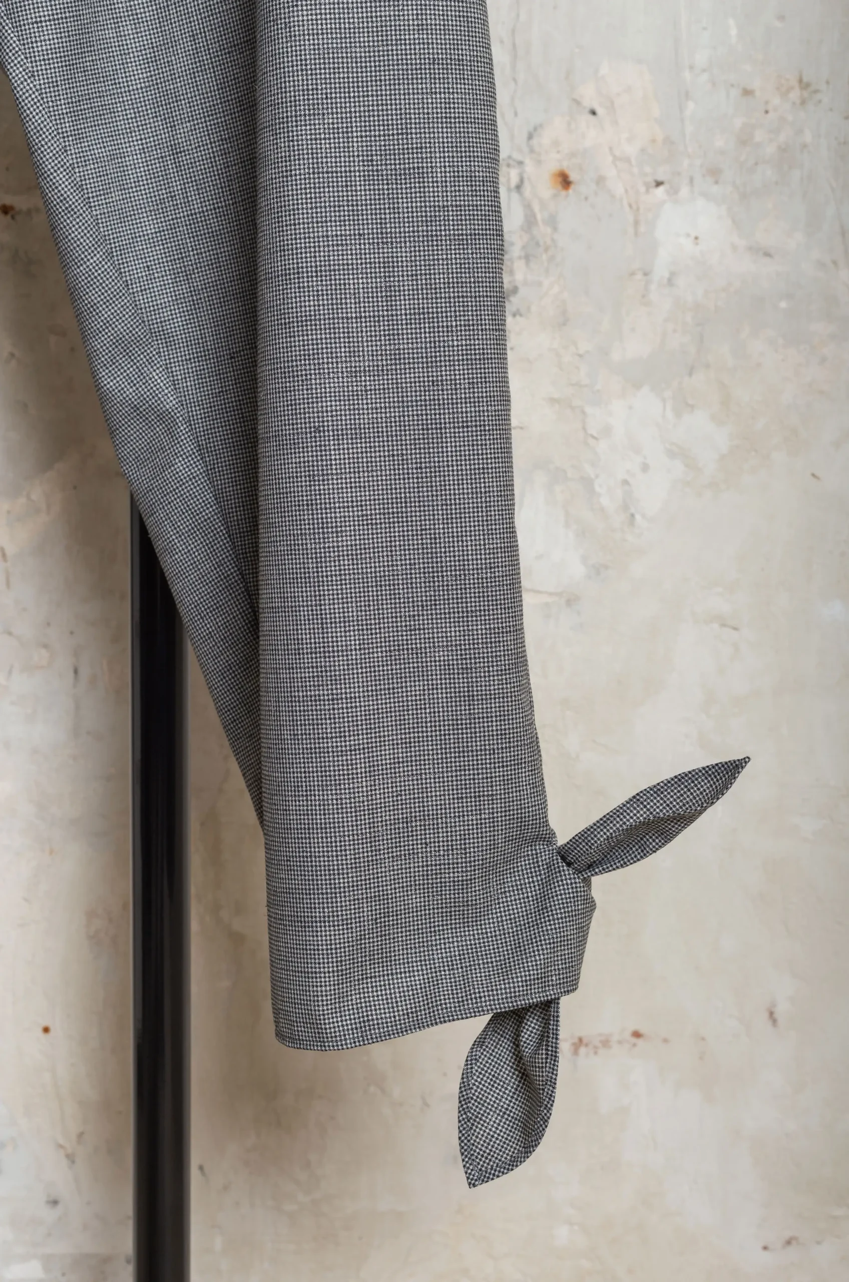 Whiteread - VELA Trousers - Raven Check