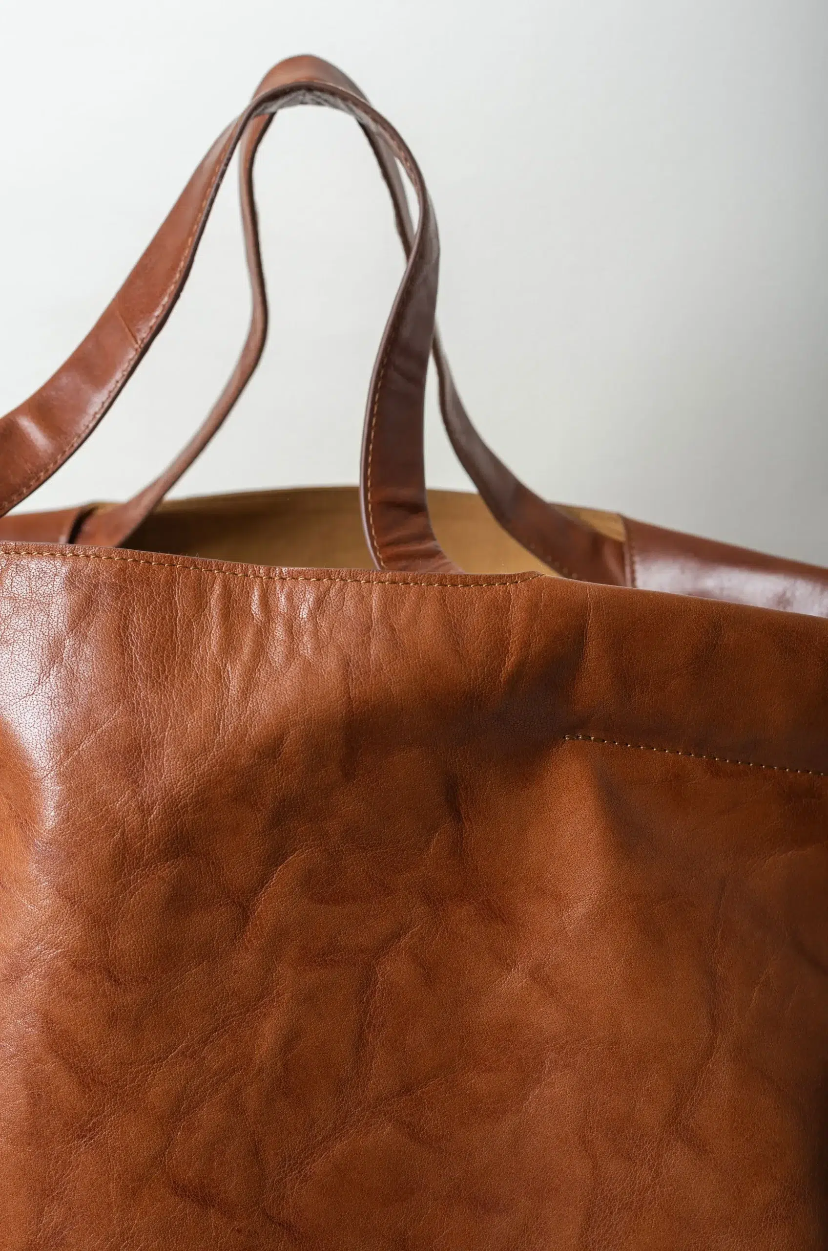 Bea Mombaers bags - SHOPPER XL Tumbled - COGNAC