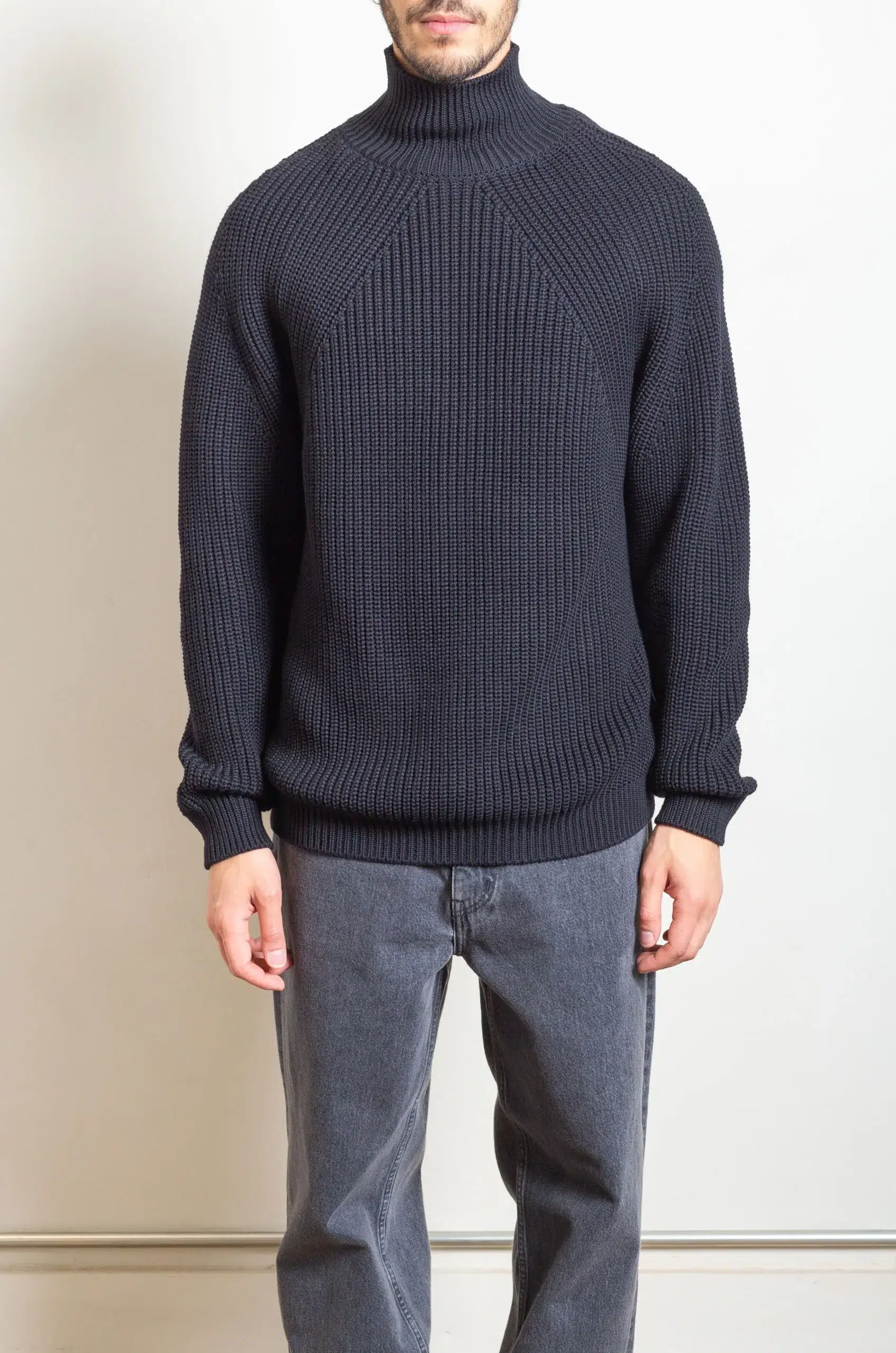 Batoner - SINGATURE TURTLE NECK - BLACK