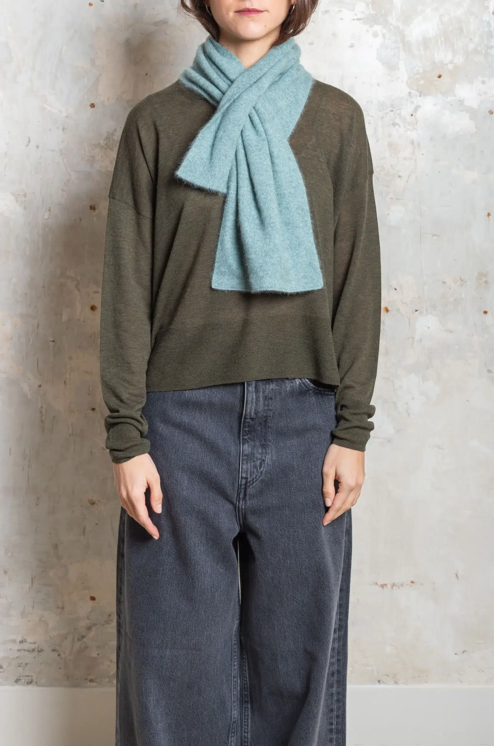 C.T. Plage - Ladies Stole 5573-64 - MOSS GREEN