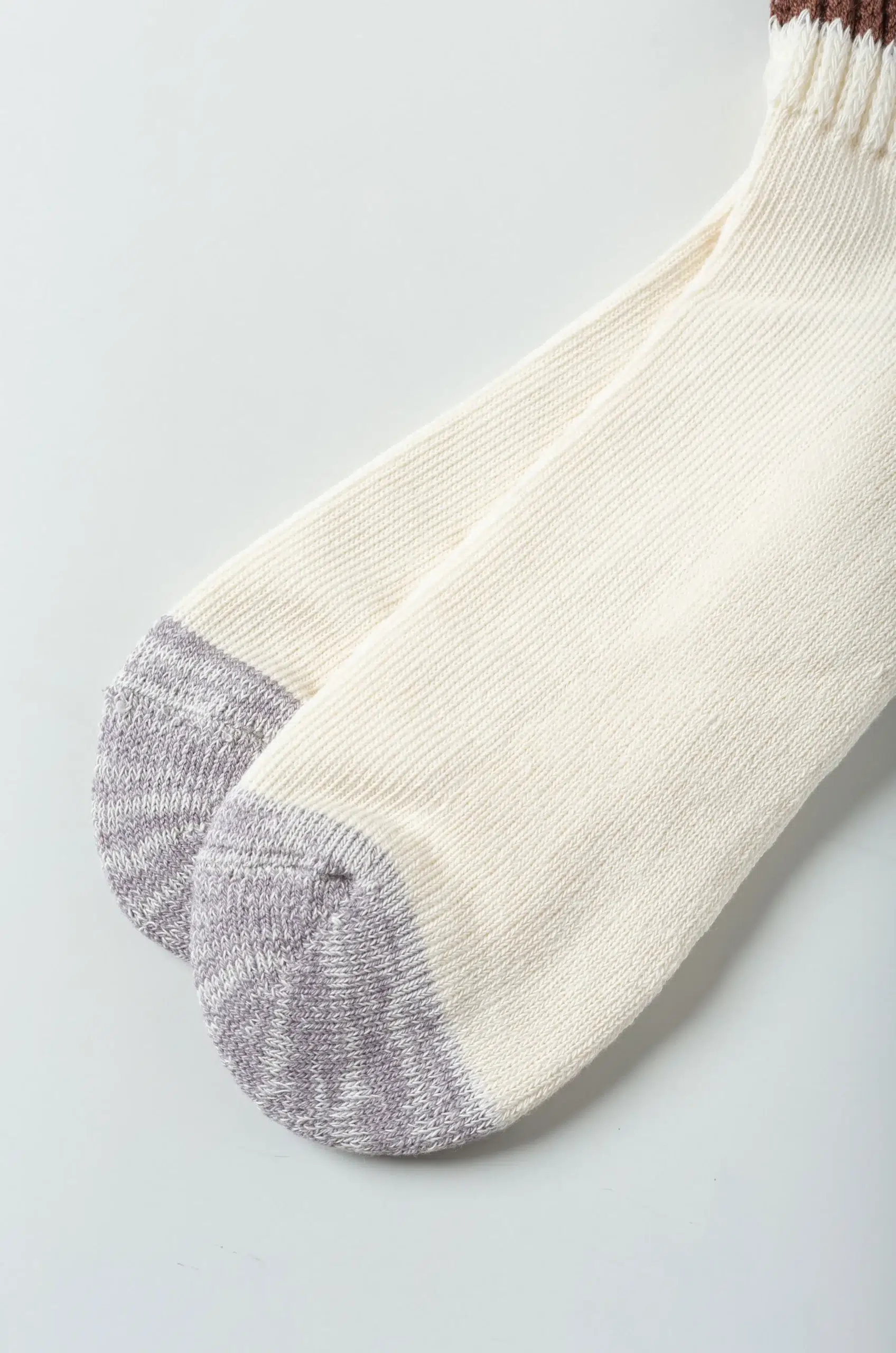 Rototo - Coarse Ribbed Old School R1255 - Brown