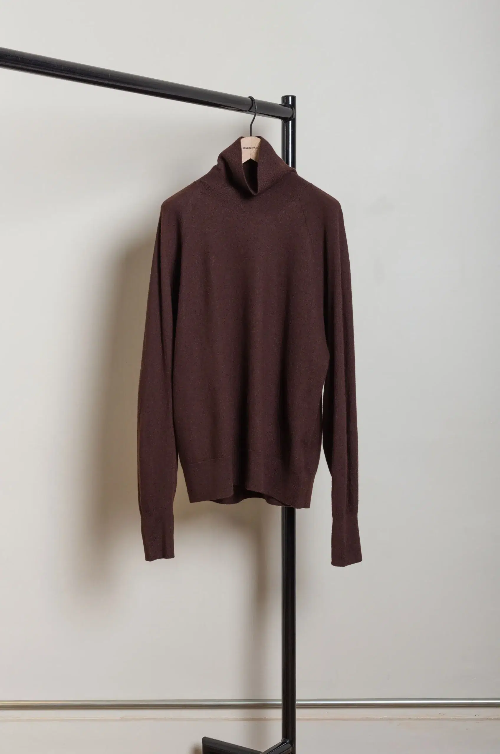 Ylève - ULTARAFINE MERINO WOOL MILLED KN P/O - BURGUNDY