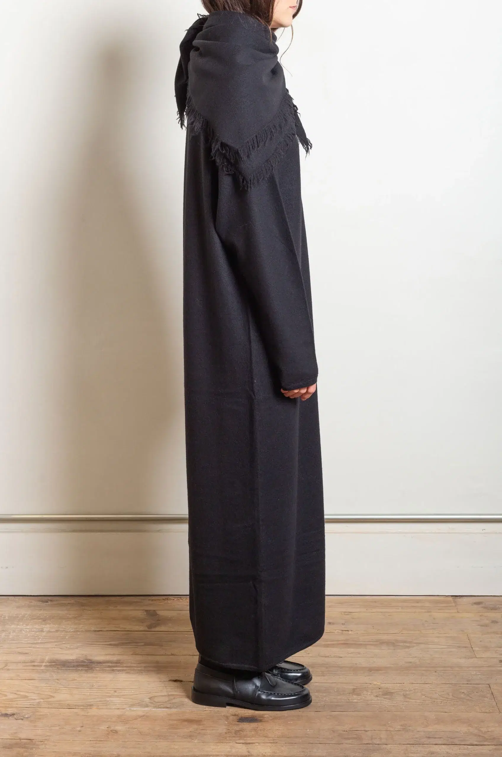 Ylève - ULTARAFINE MERINO WOOL MILLED KN OP - BLACK