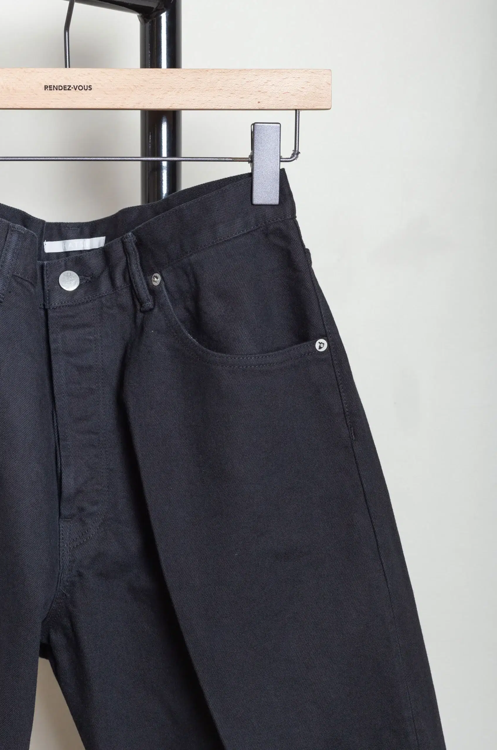 Hatski - Pants 22011-B - Black